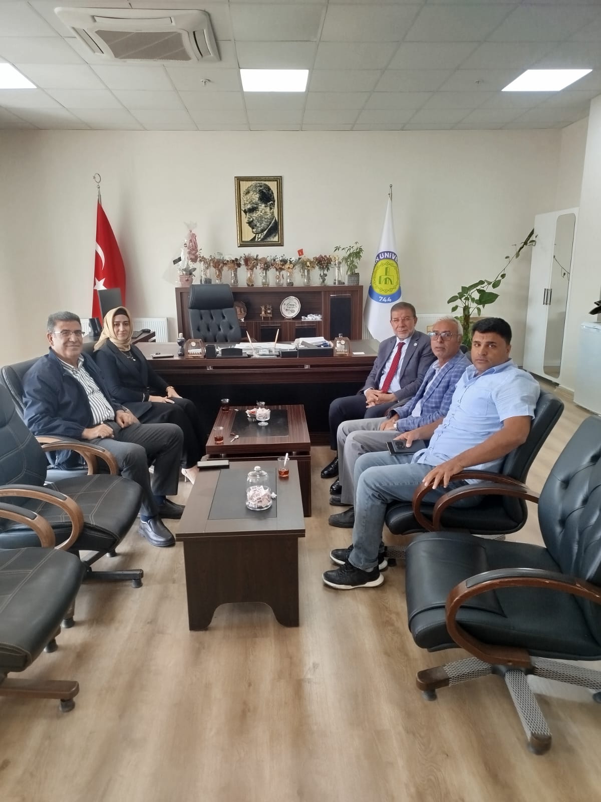 Rektör Yardımcısımız Prof. Dr. Abdulcenap Cevheri ve Yapı İşleri Daire Başkanı Mehmet Çeçe’den Yüksekokulumuza Ziyaret